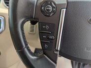 Land Rover Discovery 3.0 Discovery SE Tech SDV6 Auto 4WD 5dr 77