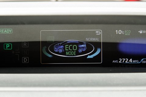 Toyota Prius EXCEL 30