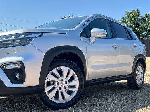 Suzuki S-Cross MOTION 15