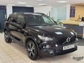 Volvo XC40 1.5 T3 R-Design Euro 6 (s/s) 5dr 40