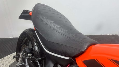 Ducati Scrambler 400 SIXTY 2 2016 14K NEW MOT A2 READY FULL SERVICE SPORTS EXHAUST 400CC 22