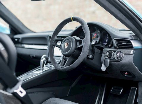Porsche 911 (991) GT2 RS 9