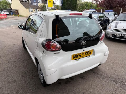 Toyota Aygo 1.0 VVT-i Move MultiMode Euro 5 5dr 4