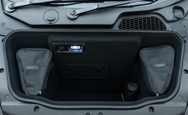 Lamborghini Huracan Spyder LP640-4 Performante 43