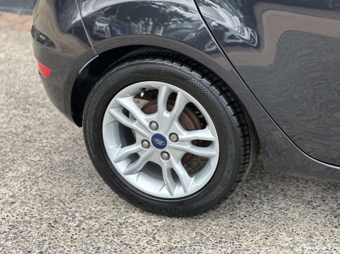 Ford Fiesta 1.2 Fiesta Zetec 5dr 29