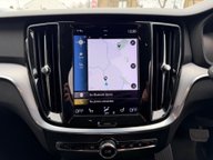 Volvo V60 B3 MOMENTUM MHEV 10