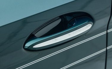 BMW Alpina B5 Touring 44