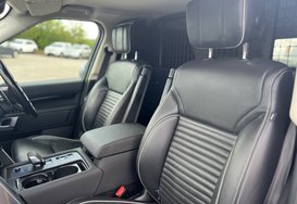 Land Rover Discovery 3.0 D300 MHEV HSE Auto 4WD COMMERCIAL 27