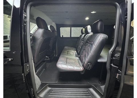 Volkswagen Transporter 2.0 TDI T28 Highline Combi Van 5dr Diesel DSG FWD SWB Euro 6 (s/s) (150 ps) 48