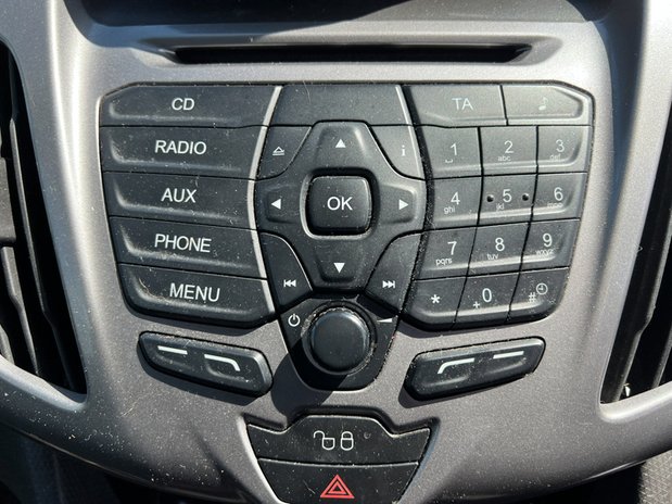 Ford Transit Connect SWB L1H1 Low Roof Trend 200 EURO 6 NO VAT 29
