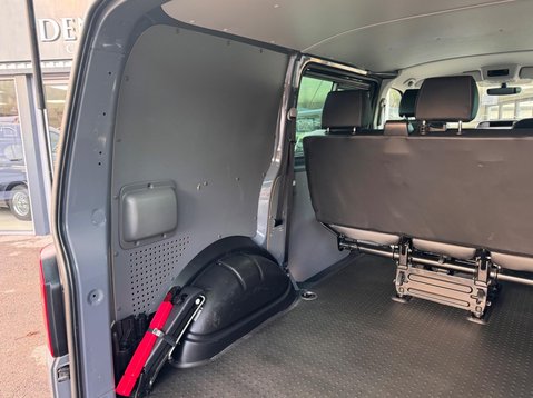 Volkswagen Transporter T32 TDI KOMBI HIGHLINE 4MOTION 55