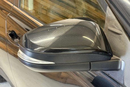 Toyota Rav4 2.2 D-4D Invincible SUV 5dr Diesel Manual 4WD Euro 5 (150 ps) 17