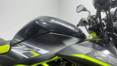 Kawasaki Z 2019 BR GOOD RUNNING LIGHT PROJECT BIKE 15BHP 125CC LEARNER BIKE 10
