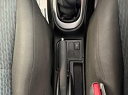 Toyota Yaris 1.33 Dual VVT-i TR Euro 5 5dr 12