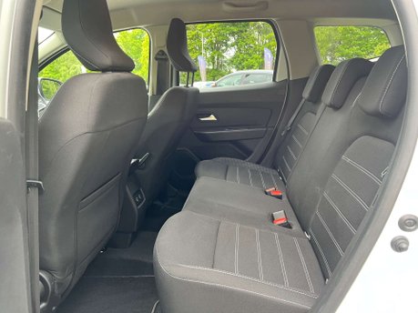 Dacia Duster 1.3 Duster Prestige TCe 4x2 5dr 34