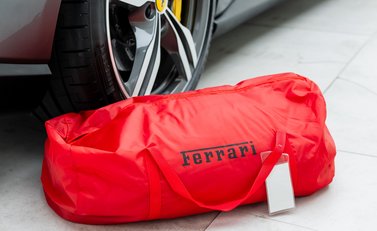 Ferrari Portofino 31