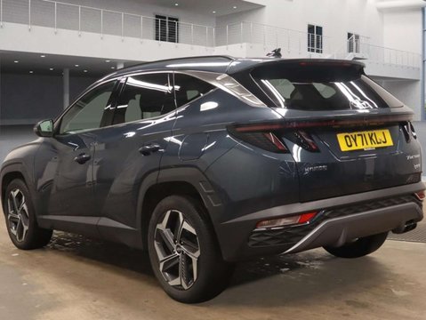 Hyundai TUCSON 1.6 Tucson Premium TGDi HEV Auto 5dr 3