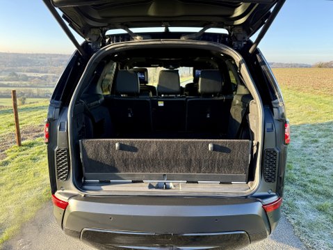 Land Rover Discovery TD6 HSE LUXURY 24