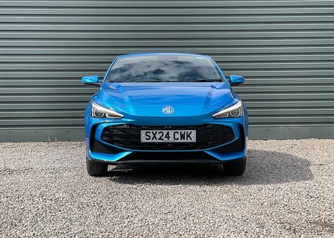 MG MG3 1.5 HYBRID+ SE 6