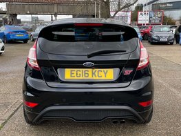 Ford Fiesta 1.6 Fiesta ST-3 T 3dr 6
