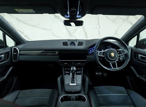 Porsche Cayenne GTS Coupé 17