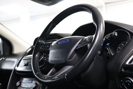 Ford Focus TITANIUM X TDCI 33