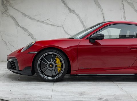 Porsche 911 Turbo S (992) Lightweight 52