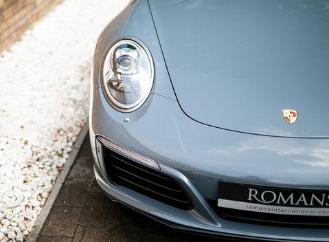 Porsche 911 (991.2) Carrera 24