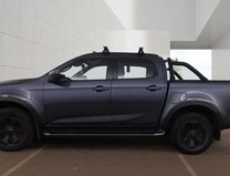 Isuzu D-Max V-Cross | Auto | 1.9 LT | Double Cab | Sensors | Camera | EURO 6 | NO VAT 7