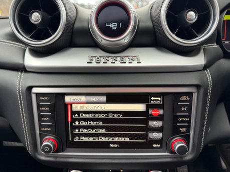 Ferrari California California T 50