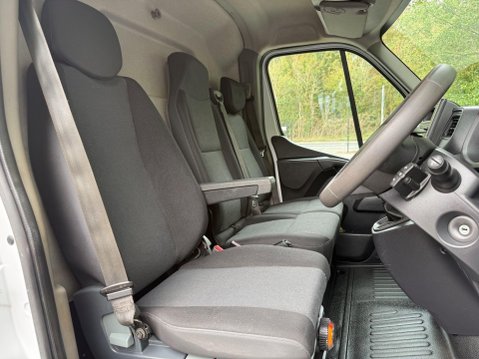 Renault Master LM35 BUSINESS PLUS DCI 17