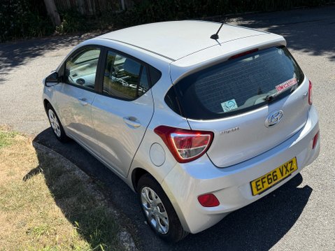 Hyundai i10 SE AUTOMATIC 39