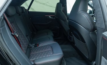 Audi RS Q8 VORSPRUNG 18