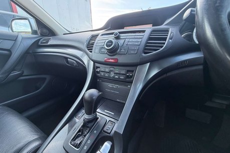 Honda Accord 2.2 i-DTEC EX Saloon 4dr Diesel Auto Euro 5 (150 ps) 37