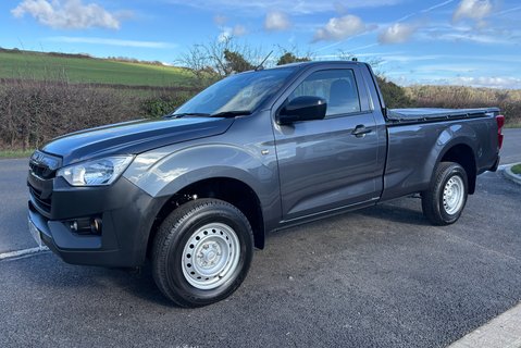 Isuzu D-Max Utility Single Cab 4x4 Pickup 1