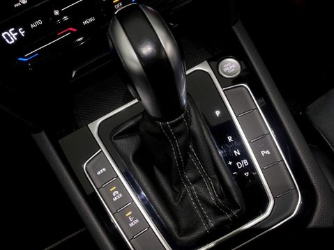 Volkswagen Arteon 1.4 TSI 13kWh R-Line Fastback 5dr Petrol Plug-in Hybrid DSG Euro 6 (s/s) (2 16