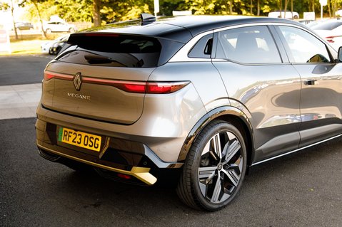 Renault Megane LAUNCH EDITION 8