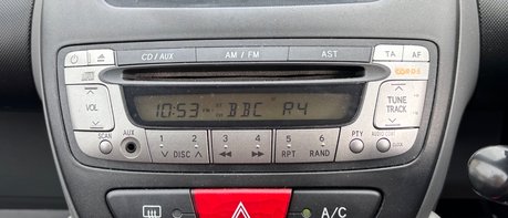 Citroen C1 CODE.. LOOK!! ONLY 65K MILES!! 10 SERVICES.. £20 ROAD TAX.. LOW INSURANCE.. 1