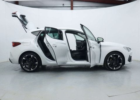 Cupra Leon 1.5 eTSI EVO V1 Hatchback 5dr Petrol Hybrid DSG Euro 6 (s/s) (150 ps) 56