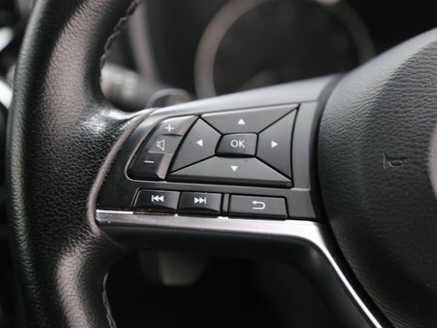 Nissan Juke 1.0 DIG-T Tekna+ DCT Auto Euro 6 (s/s) 5dr 11