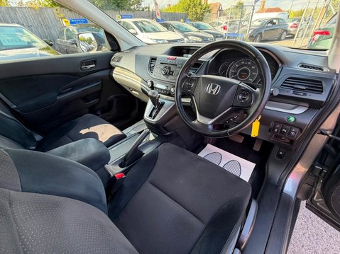 Honda CR-V 2.0 i-VTEC SE Auto 4WD Euro 5 5dr 11