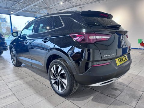 Vauxhall Grandland X 1.2 Turbo Sport Nav Auto Euro 6 (s/s) 5dr 5