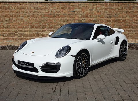 Porsche 911 (991) Turbo S 28