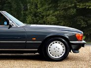 Mercedes-Benz SL Series 300 SL 12