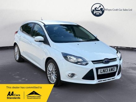 Ford Focus 1.0T EcoBoost Zetec Euro 5 (s/s) 5dr
