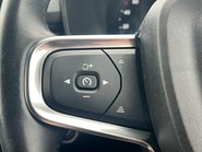 Volvo XC40 B4 INSCRIPTION PRO MHEV 31