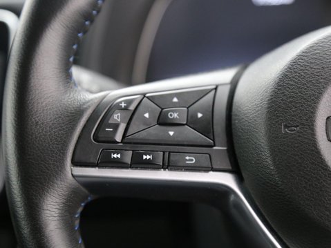 Nissan LEAF 59kWh e+ N-Connecta Auto 5dr 11