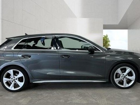 Audi A3 1.5 TFSI 35 S line Sportback Euro 6 (s/s) 5dr 9