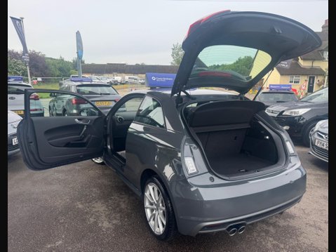 Audi A1 1.4 TFSI S line Euro 6 (s/s) 3dr 33