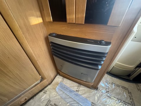 Auto-Trail Mohawk *** SOLD *** 24